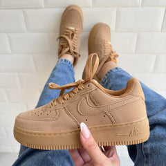 Tênis Nike Air Force 1 Caramelo 2.0